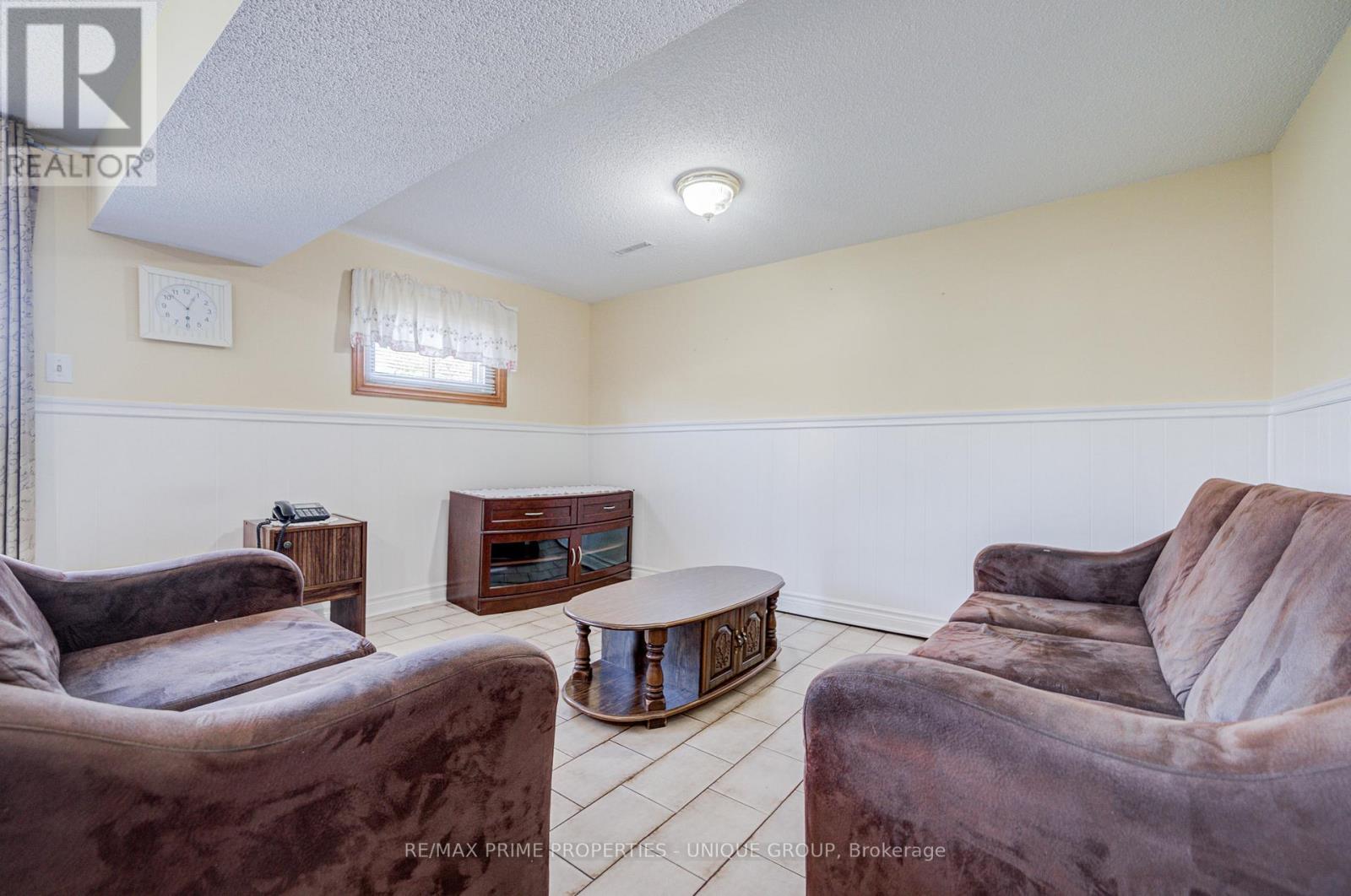 9 CAPSTAN COURT - 42