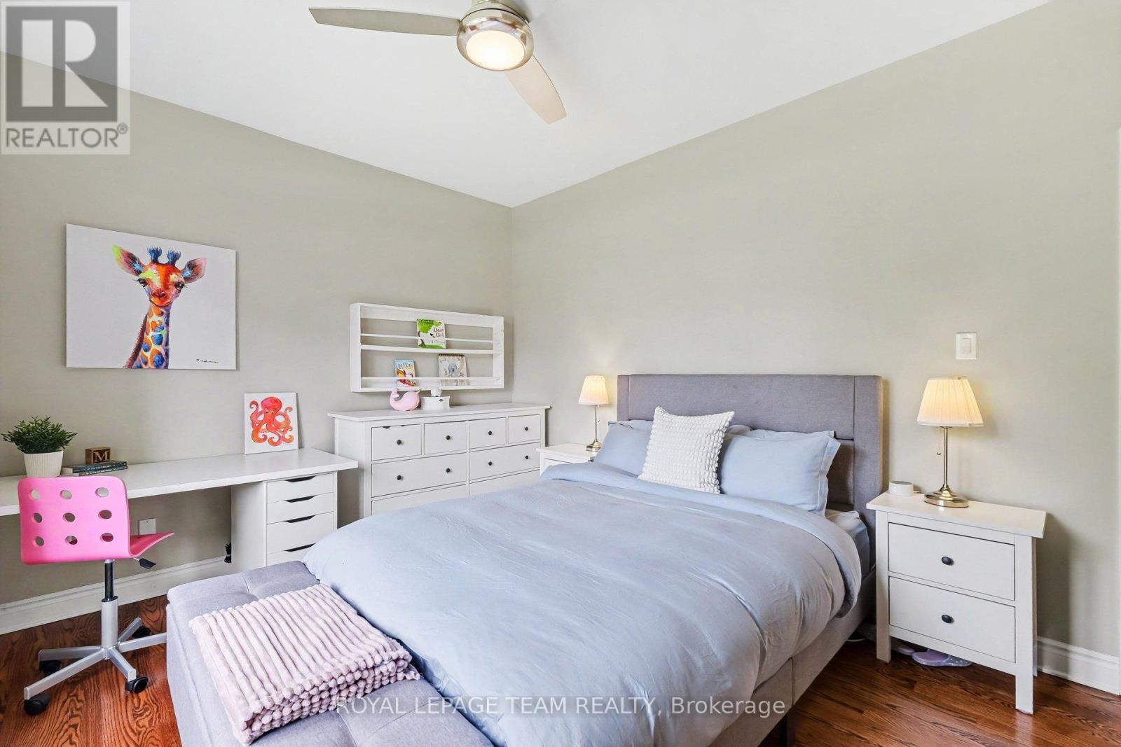 1650 REINDEER WAY - 24