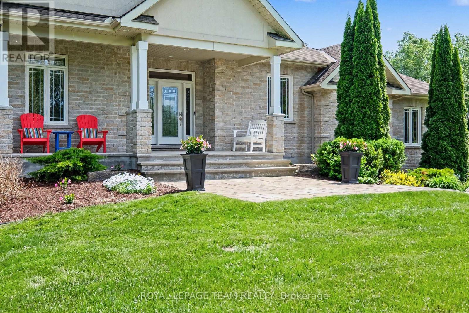 1650 REINDEER WAY - 5