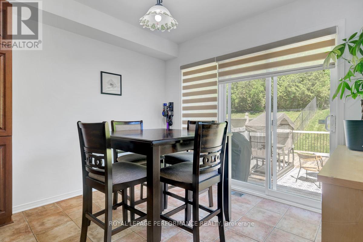 167 DUNTROON CIRCLE - 7