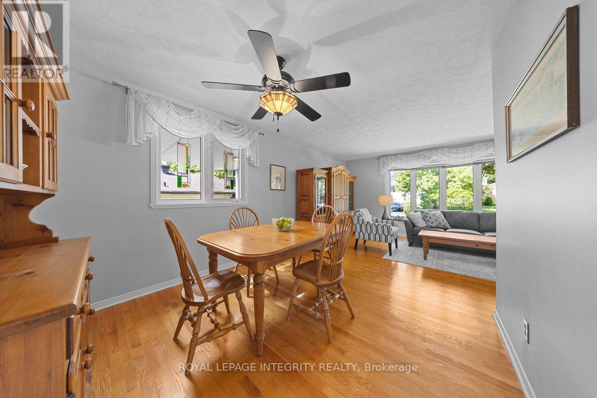 30 BISCAYNE CRESCENT - 8