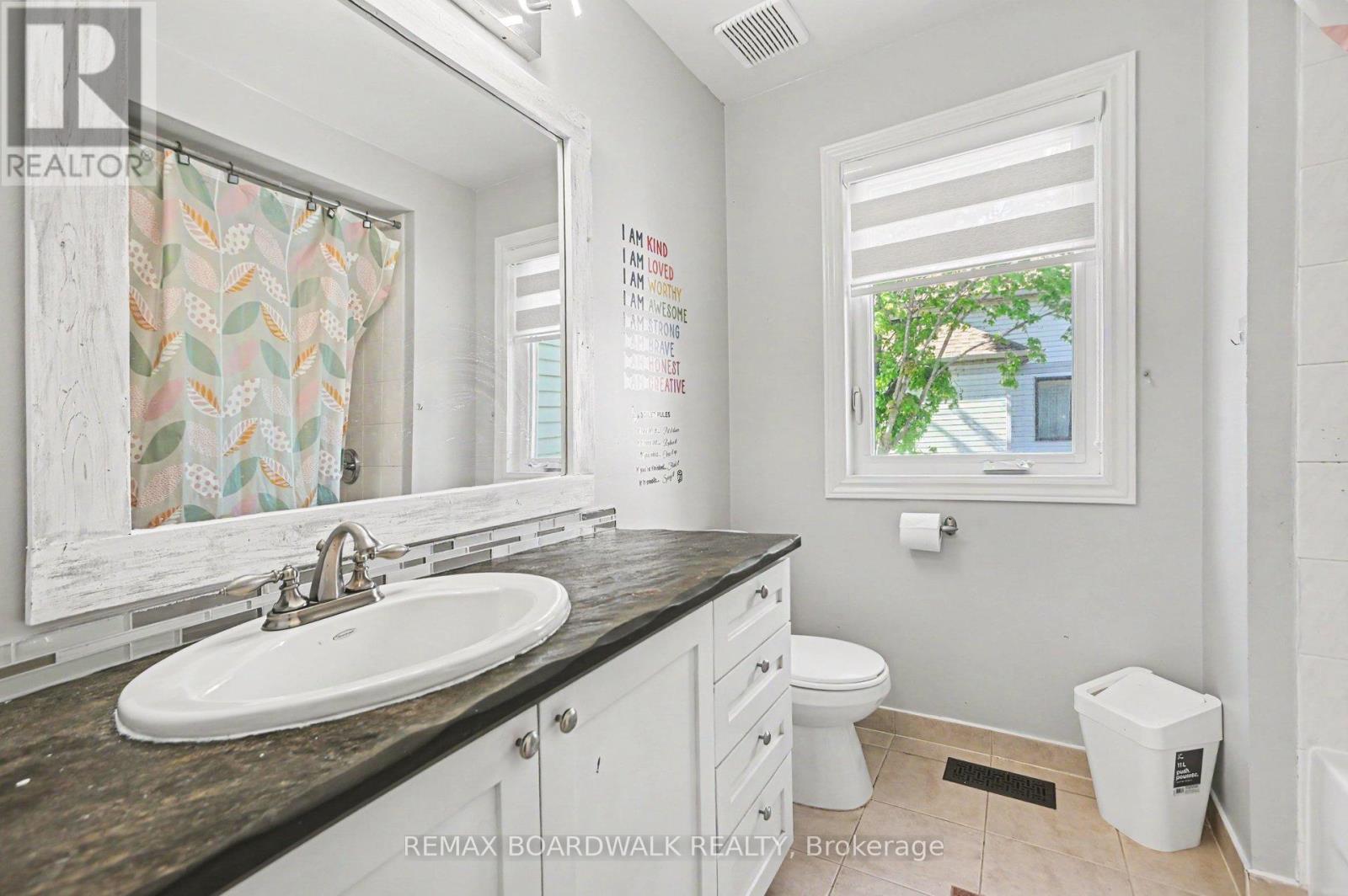 6072 LONGLEAF DRIVE - 29