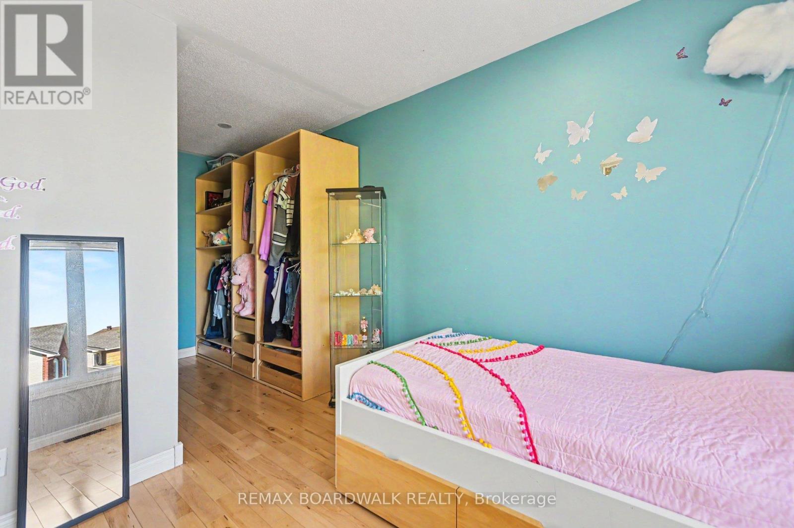 6072 LONGLEAF DRIVE - 31