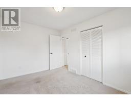 8 Gillespie Crescent, Ottawa, ON K1V9X8 Photo 32