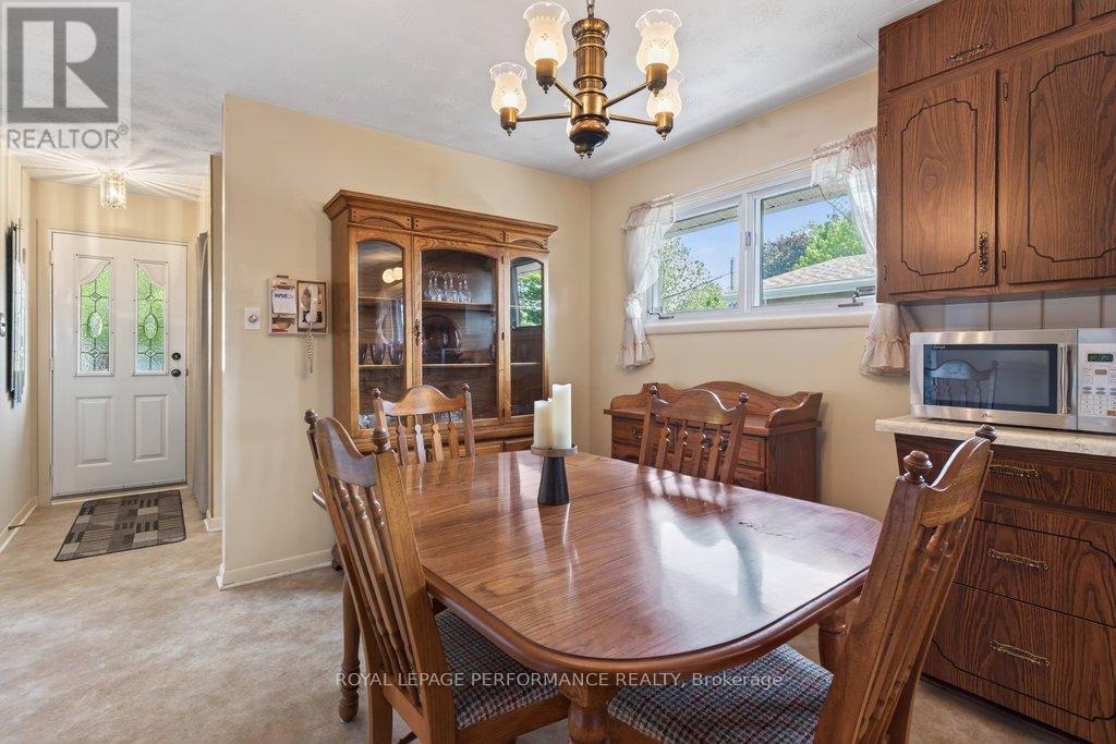 2184 MELFORT STREET - 14
