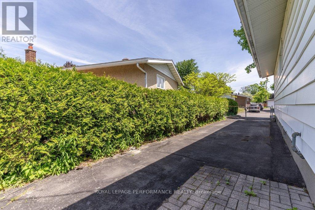 2184 MELFORT STREET - 37