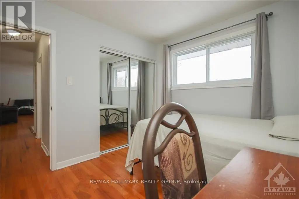 45 HILLIARD AVENUE - 17