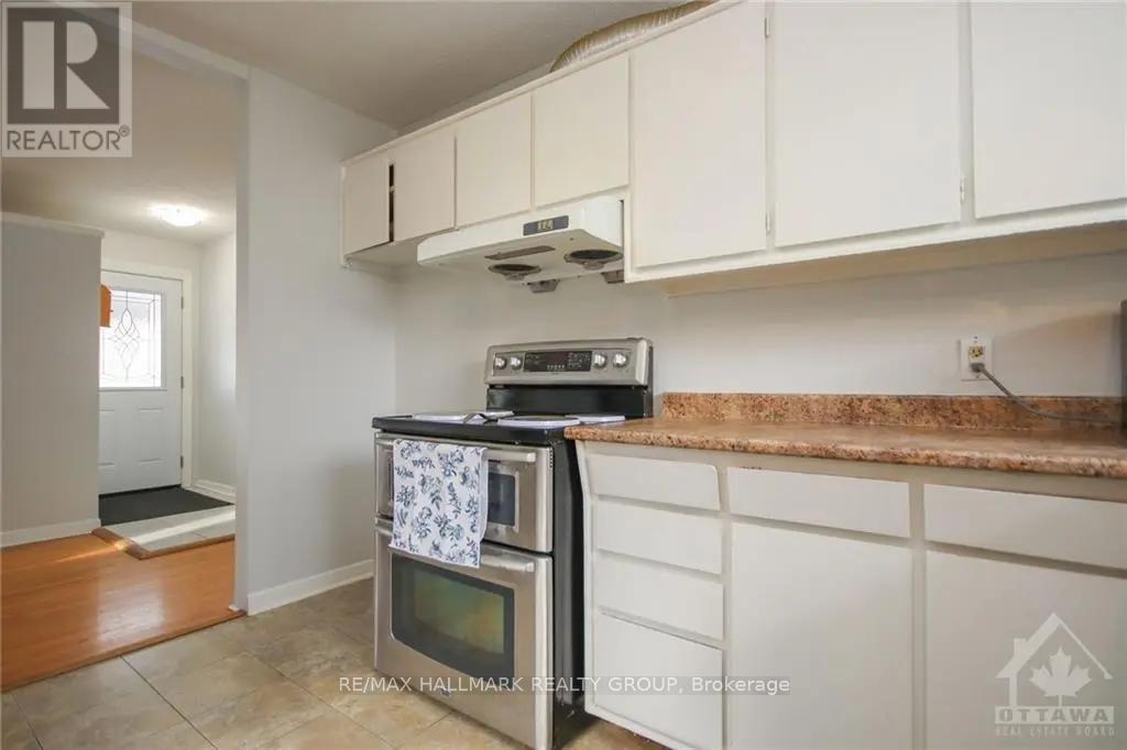 45 HILLIARD AVENUE - 20