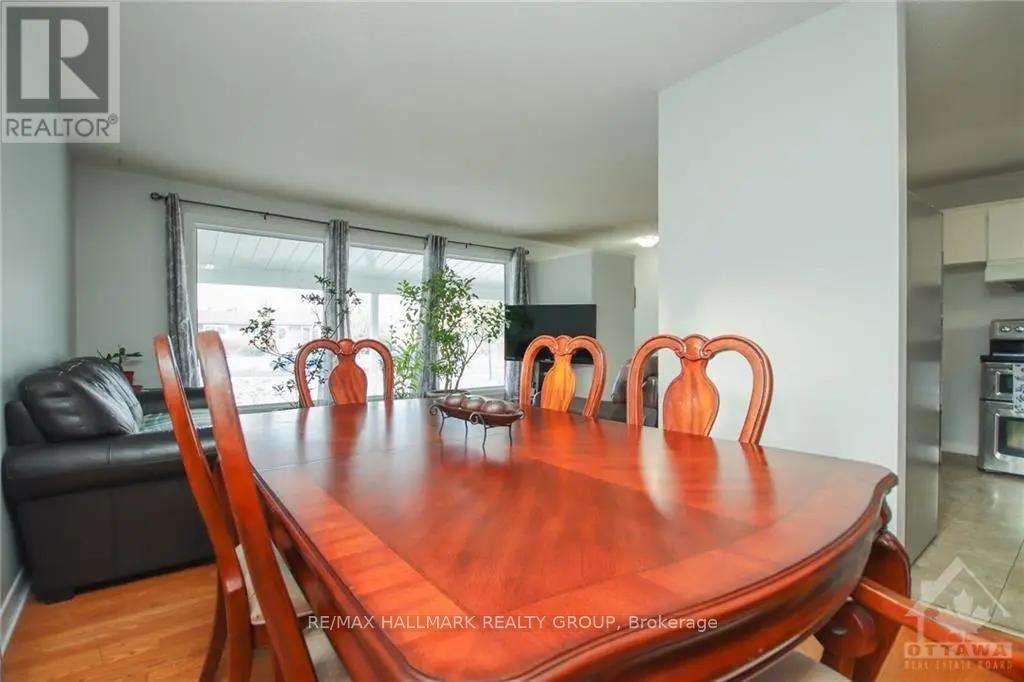 45 HILLIARD AVENUE - 22