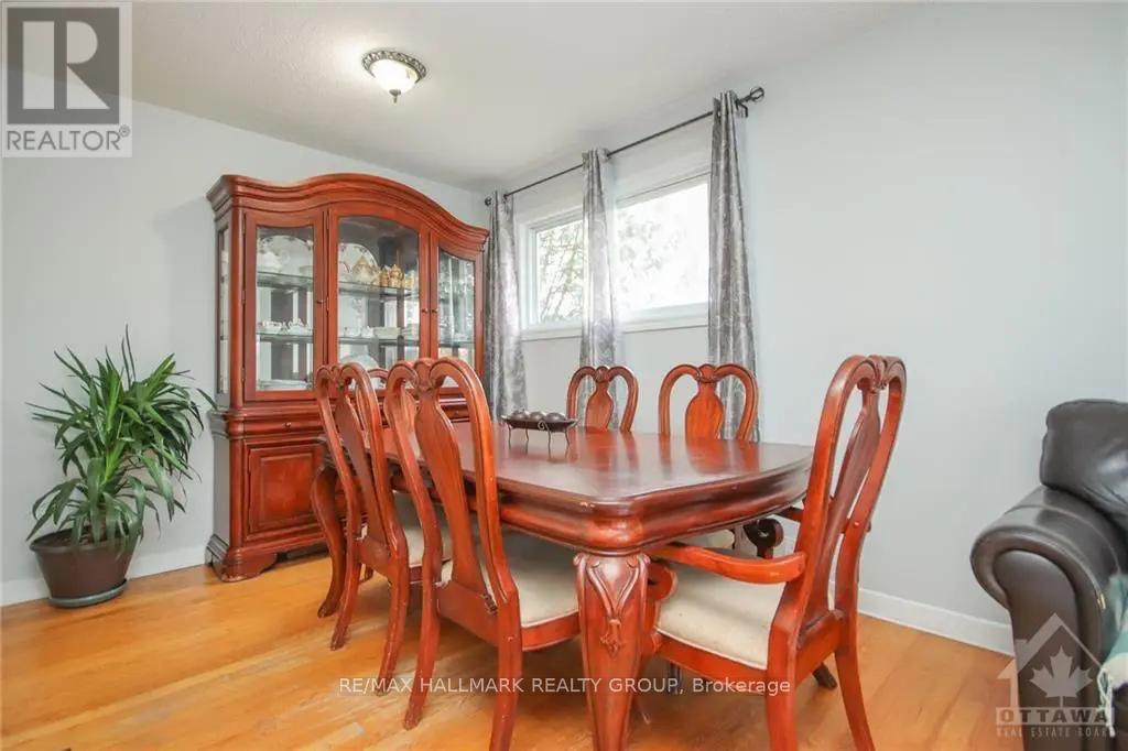 45 HILLIARD AVENUE - 23