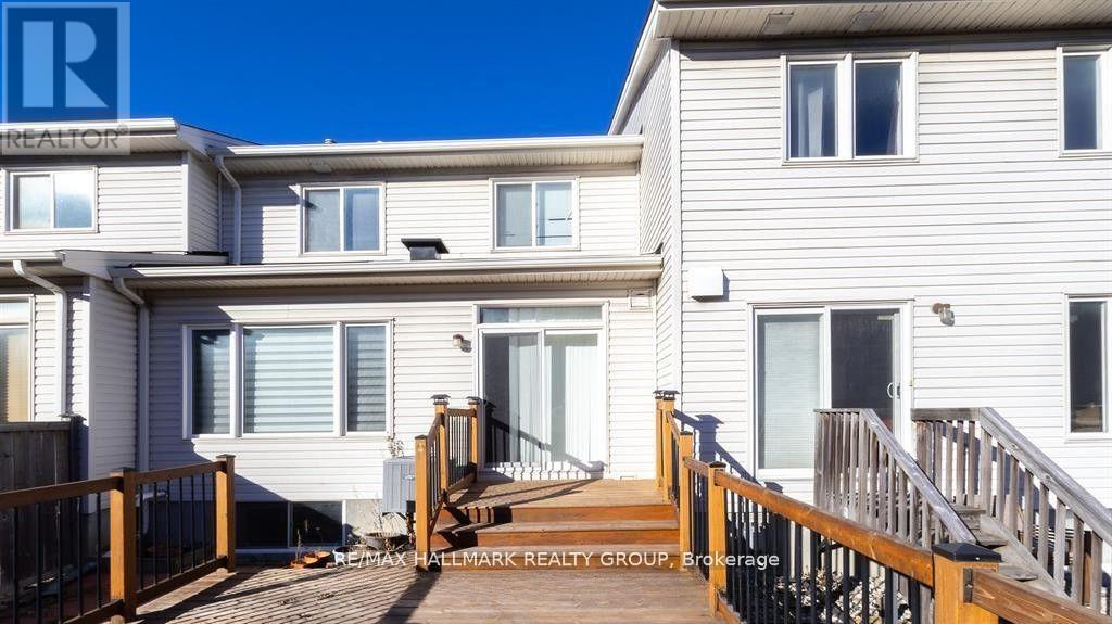 39 CHESAPEAKE CRESCENT - 20