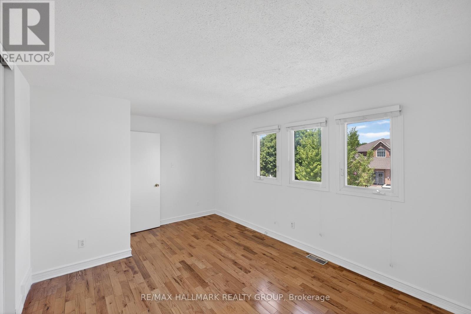 6202 RAVINE WAY - 28