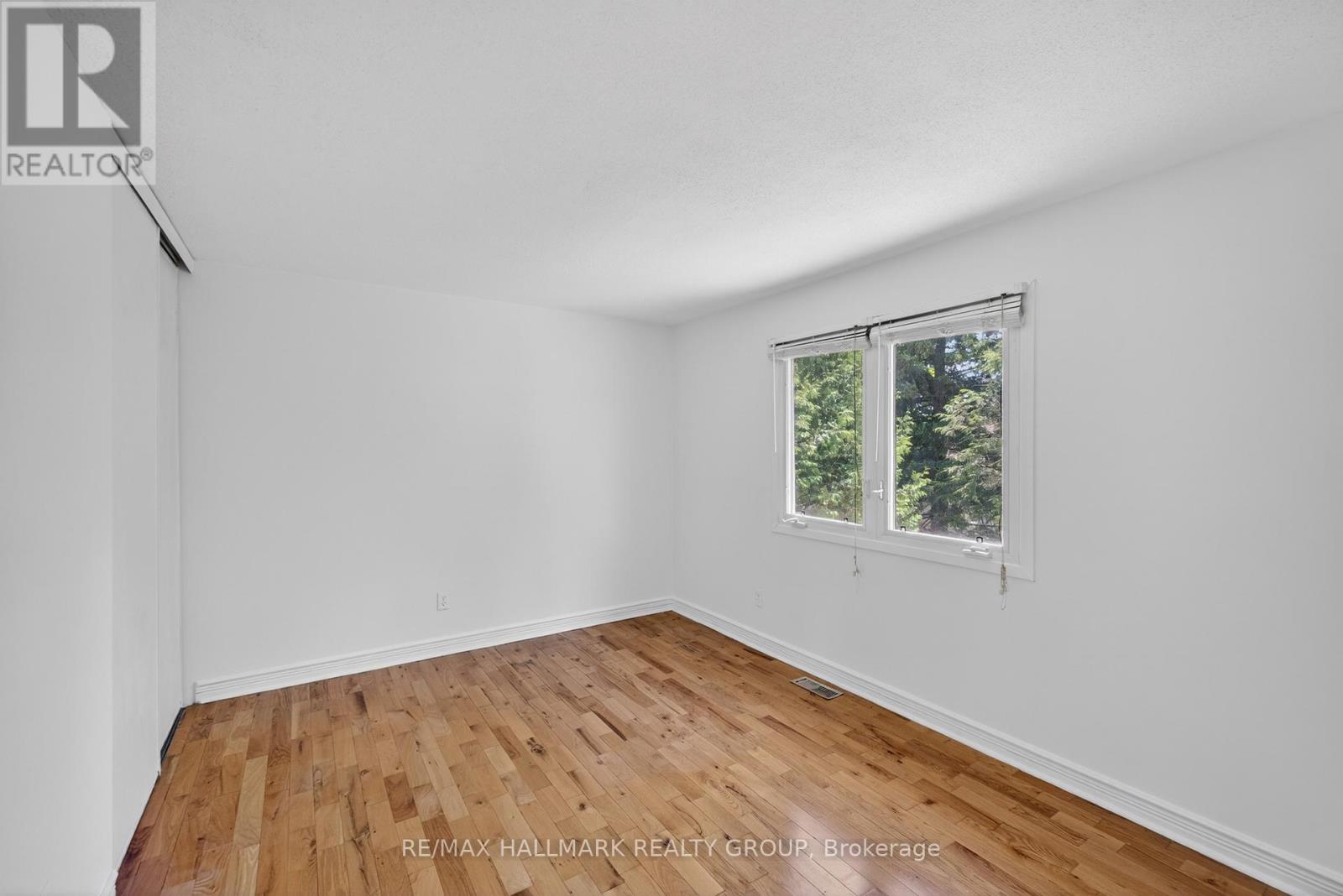 6202 RAVINE WAY - 31