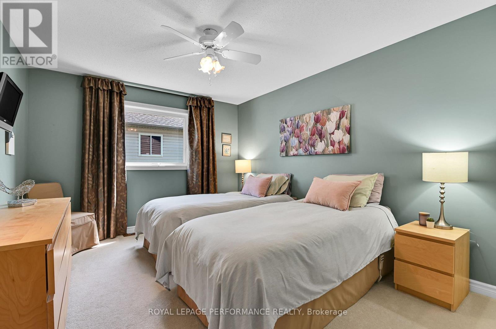 365 JAMIESON STREET - 20