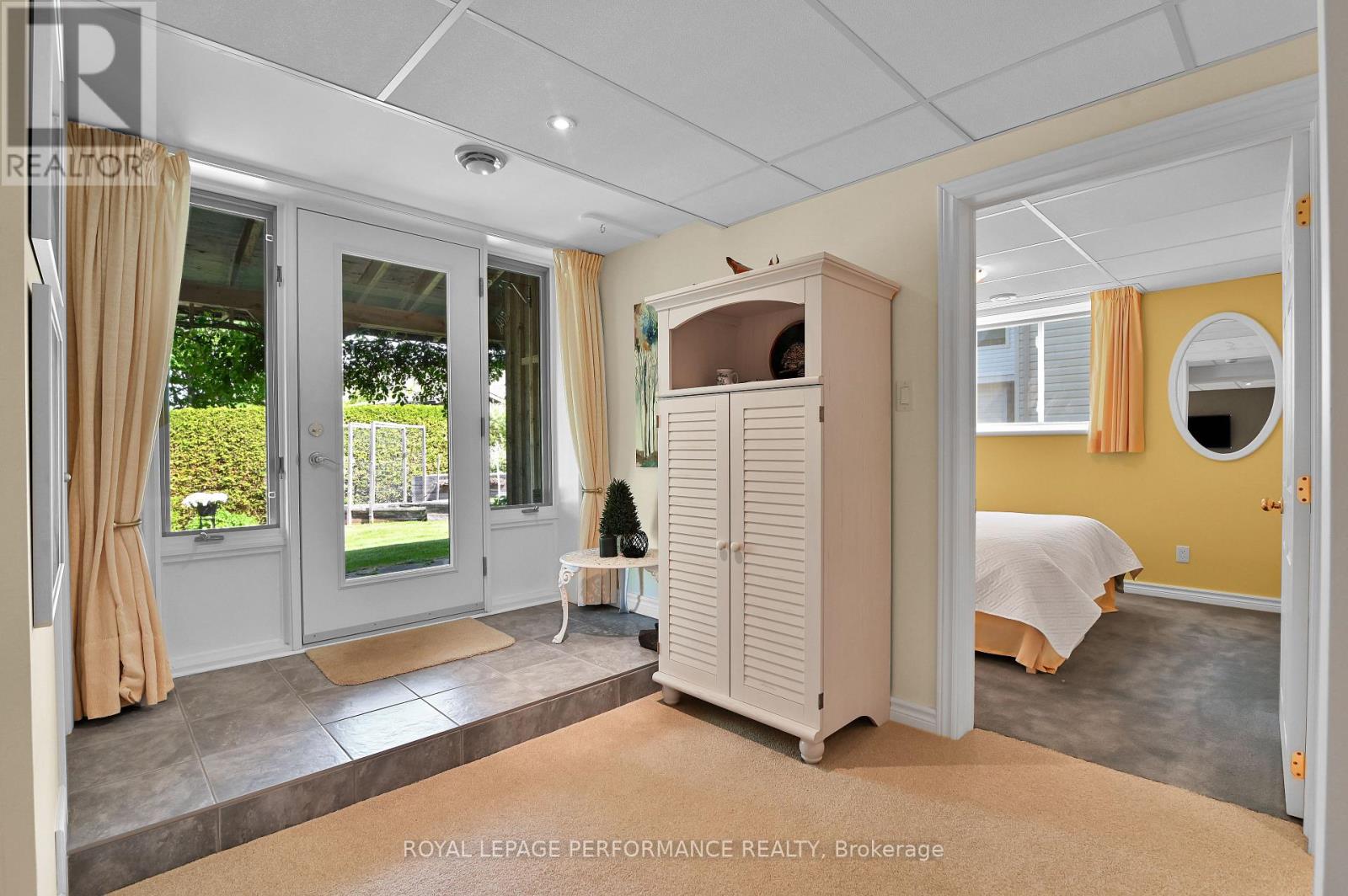 365 JAMIESON STREET - 26