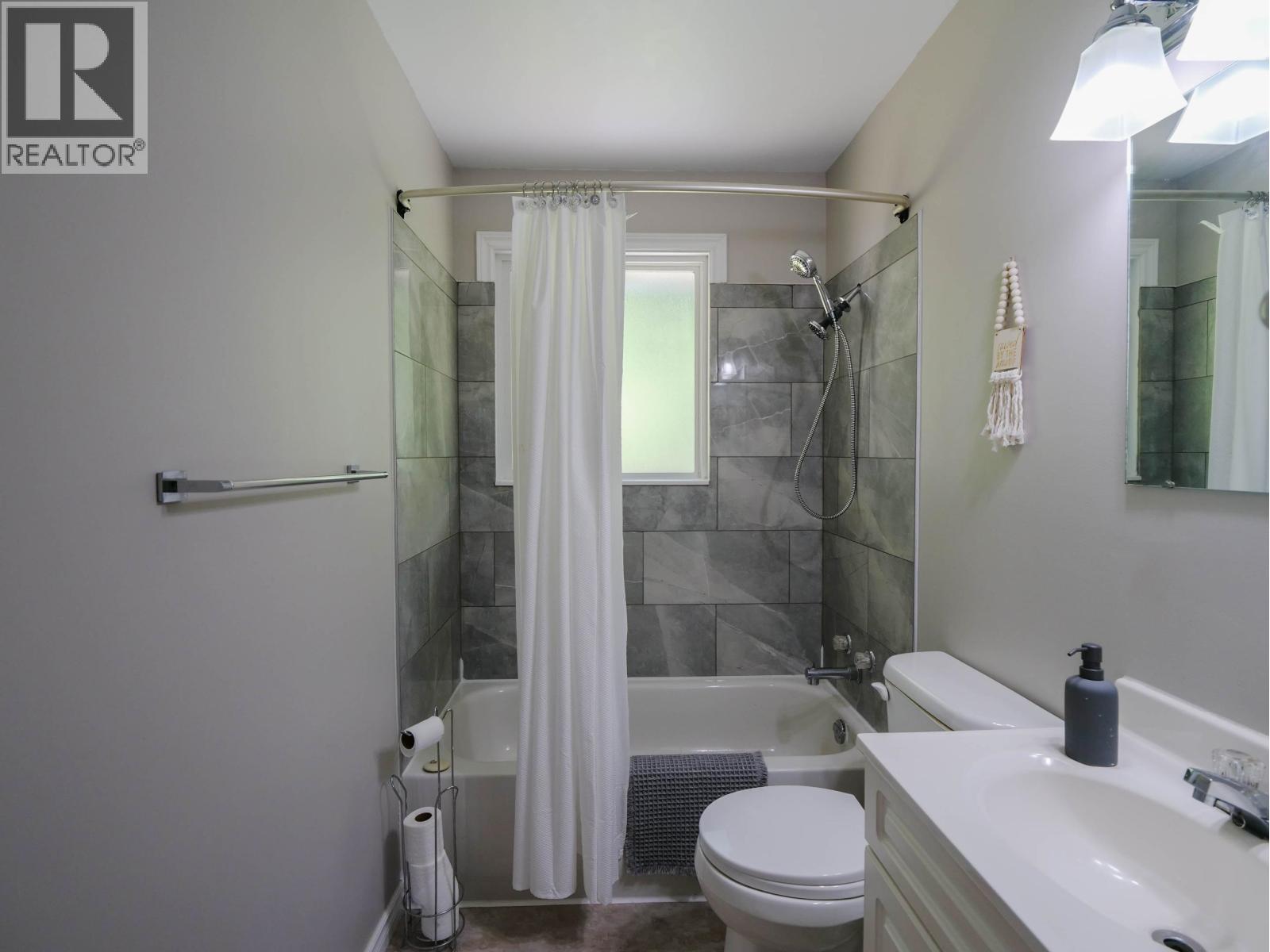 540 NASON STREET - 4