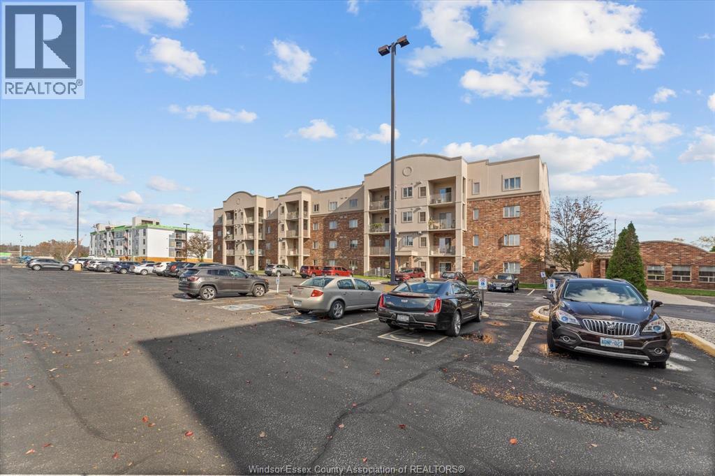 #115 5995 ELLIS STREET - 23