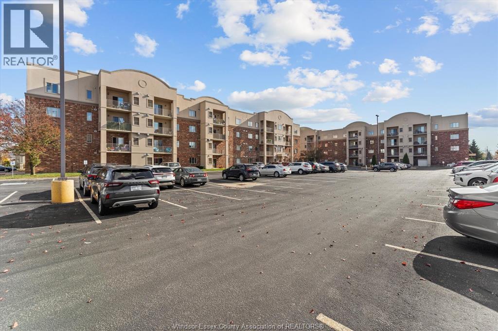 #115 5995 ELLIS STREET - 3