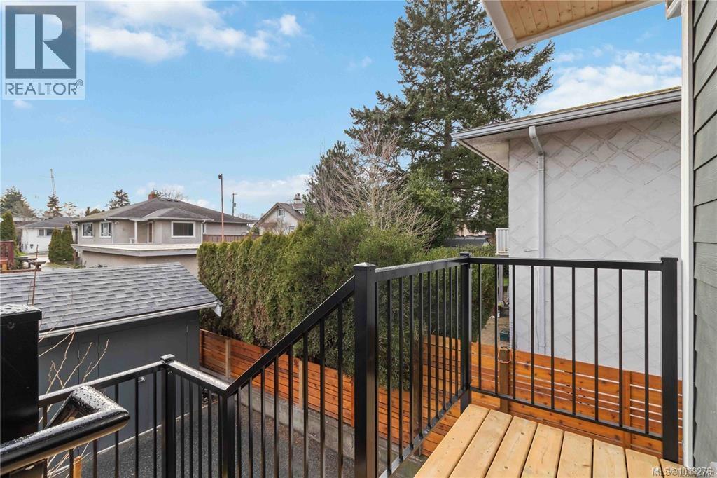 6 1789 Emerson Street, Victoria
