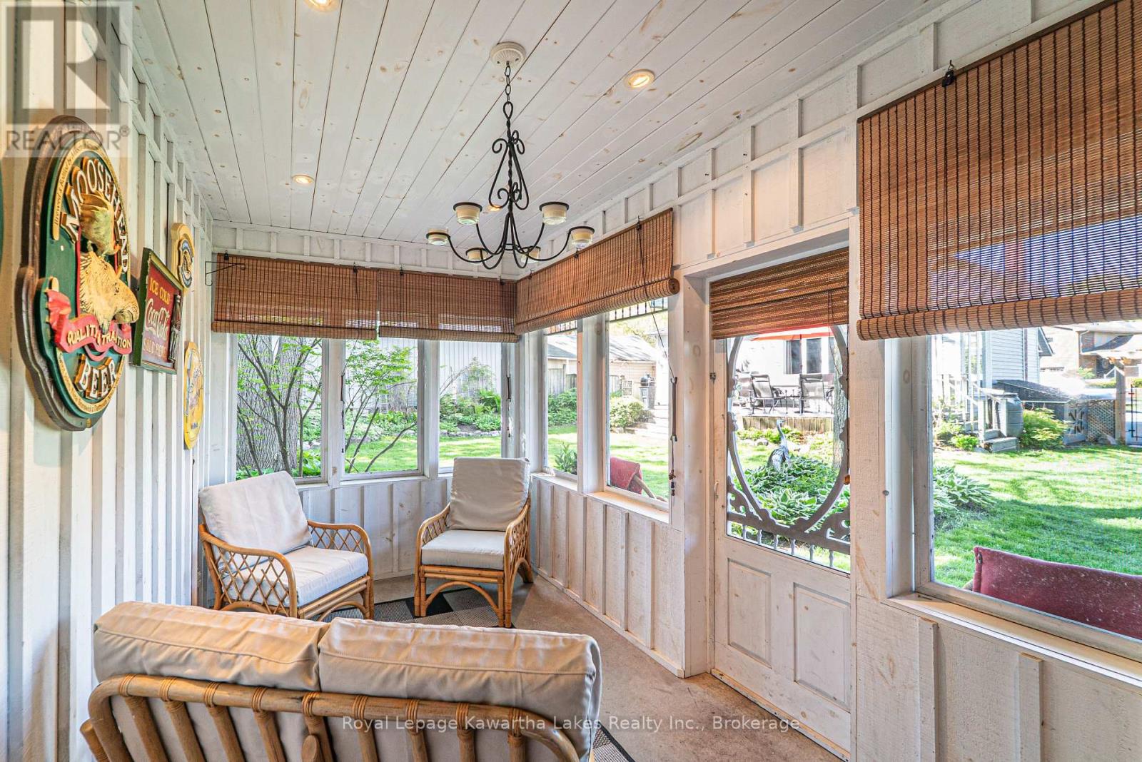 15475 SIMCOE STREET - 17