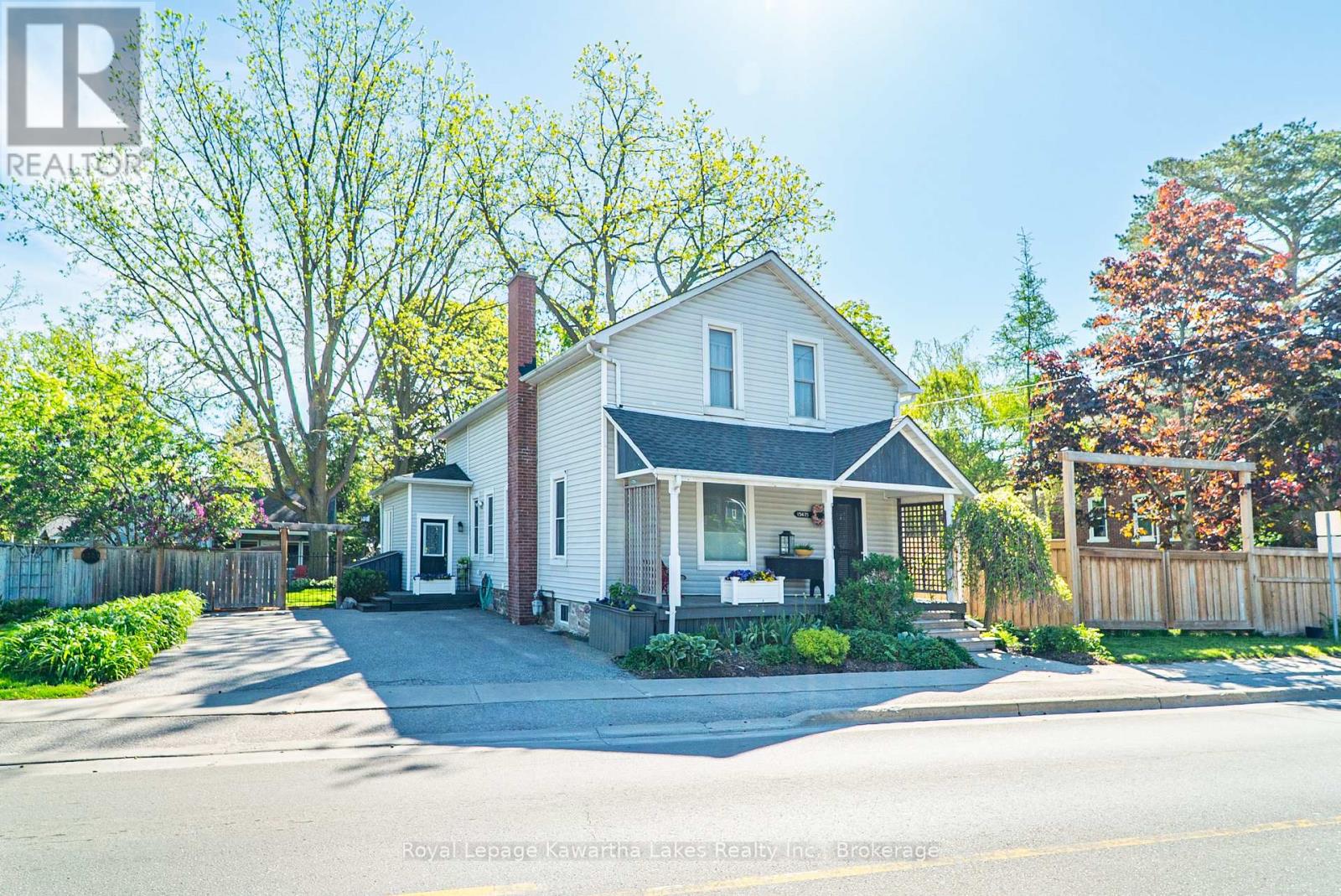 15475 SIMCOE STREET - 2