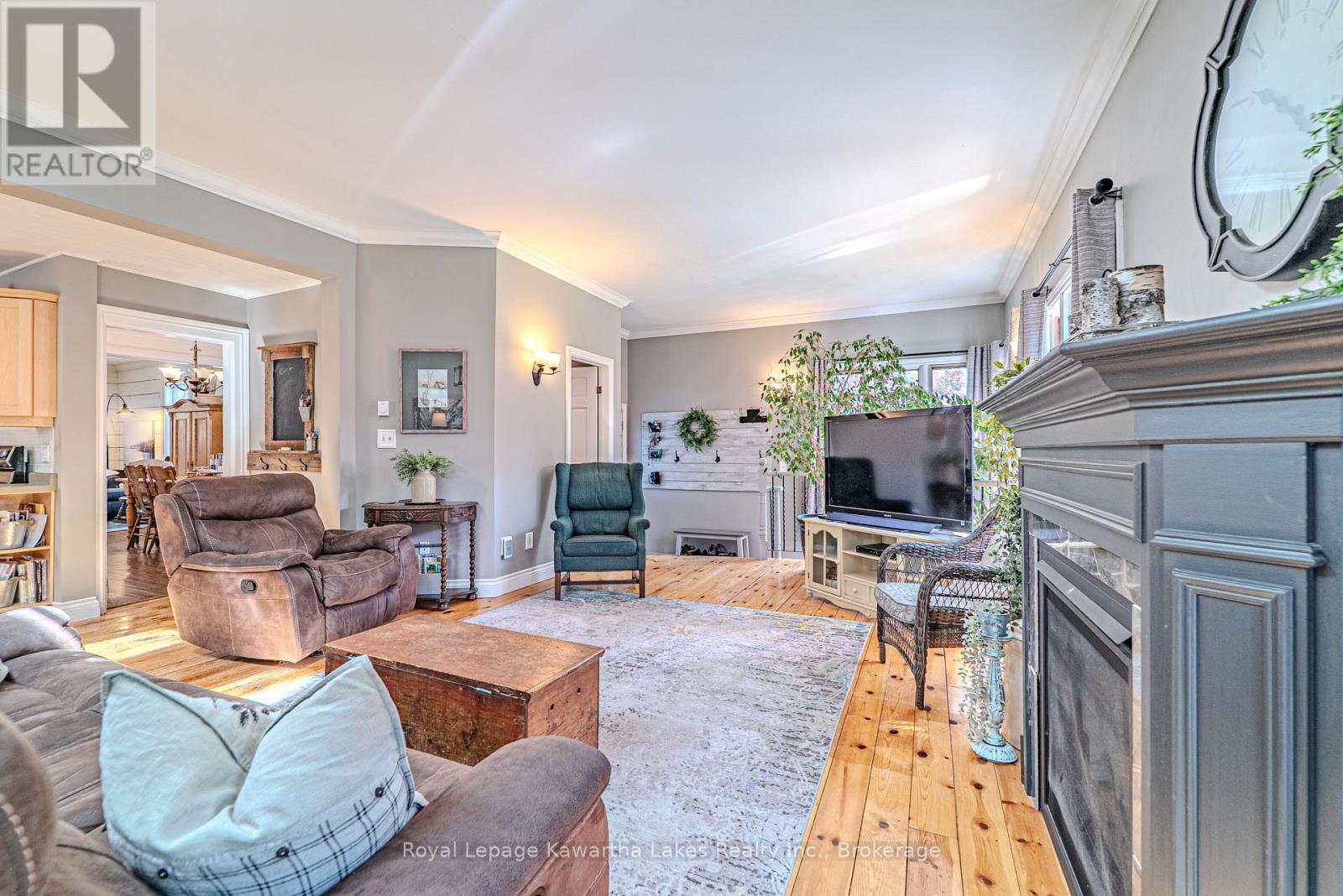 15475 SIMCOE STREET - 23