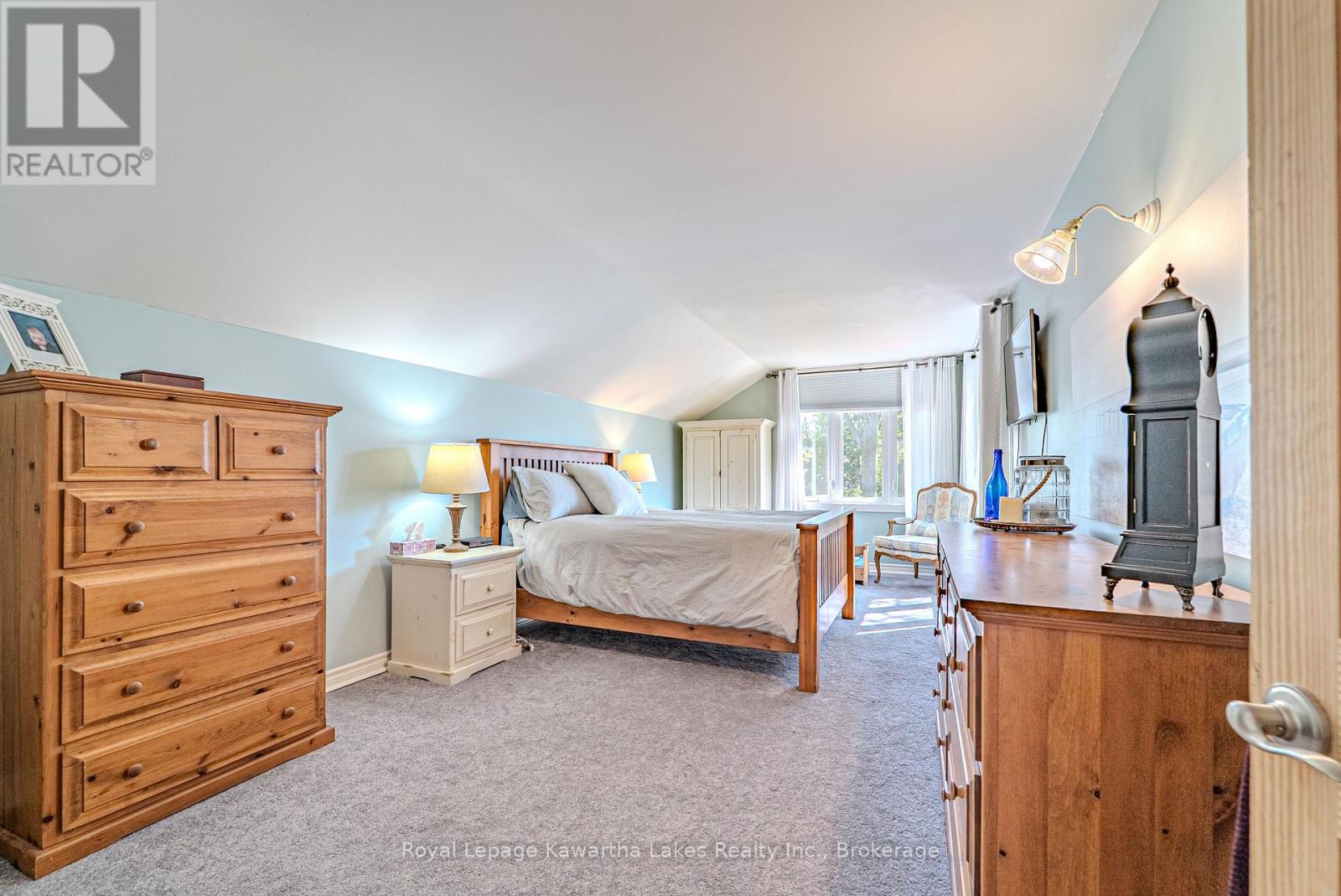15475 SIMCOE STREET - 34