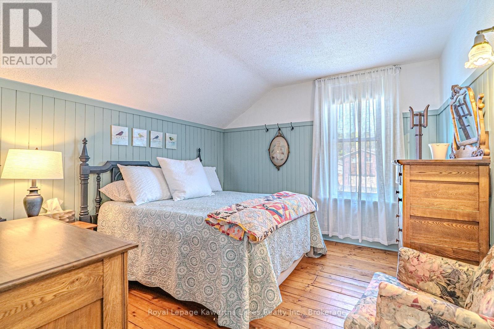 15475 SIMCOE STREET - 36
