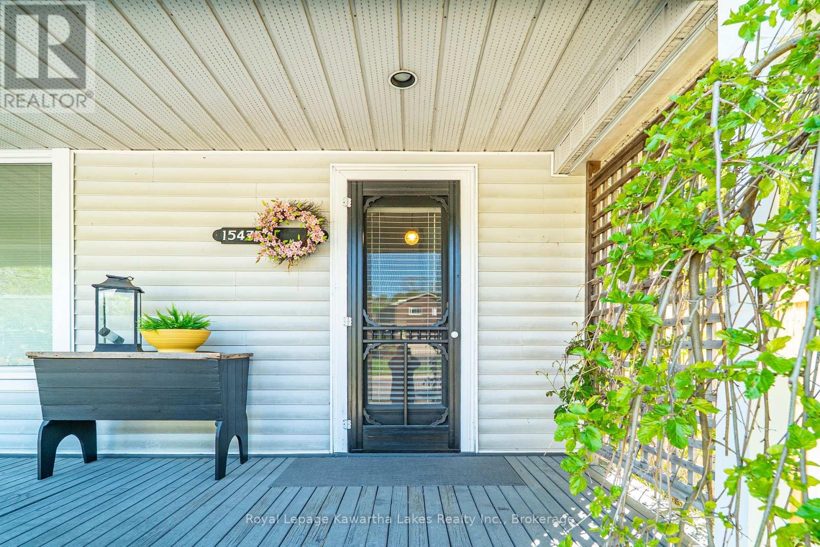 15475 SIMCOE STREET - 7