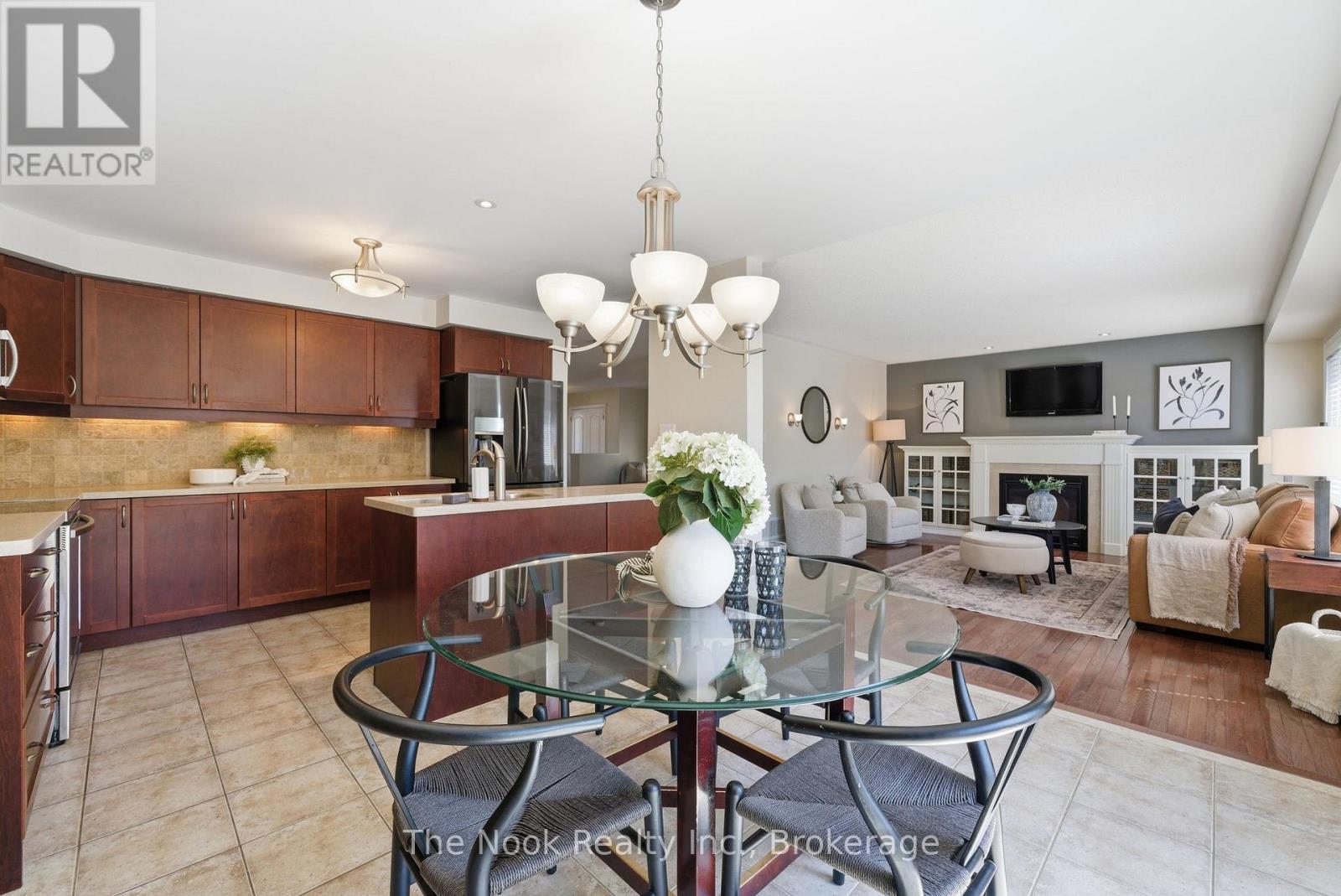 337 BONS AVENUE - 15