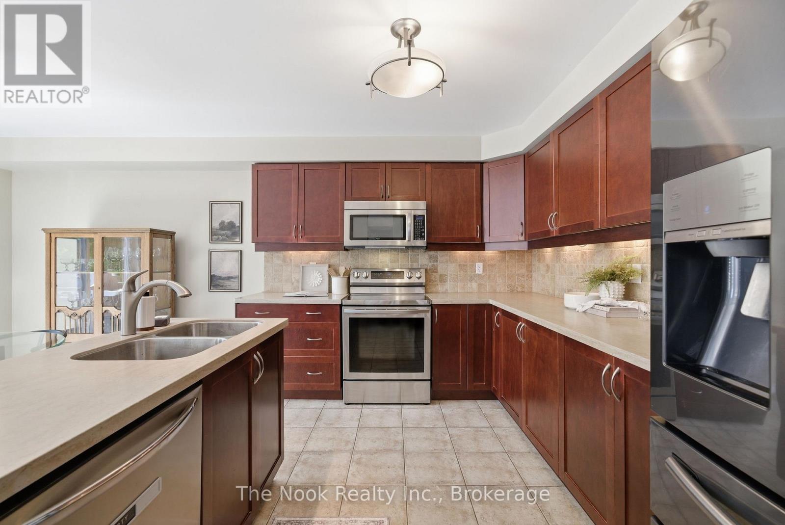 337 BONS AVENUE - 16