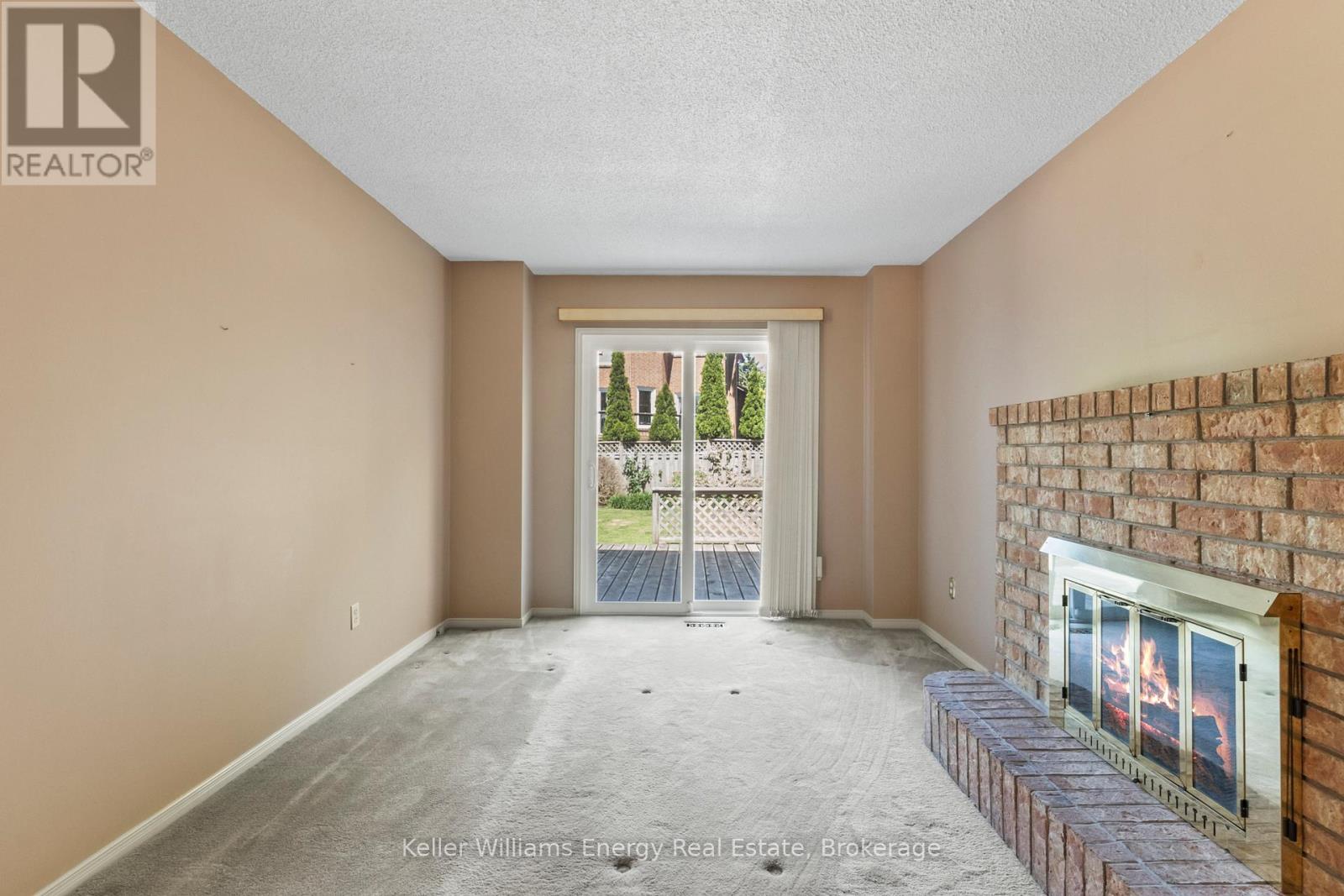 62 MCCALLUM DRIVE - 16