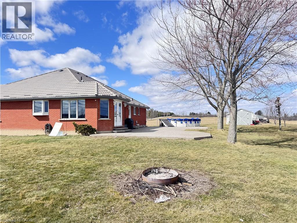 6-bedroom home for sale at 3810 RIVER Road, Caledonia ON · photo 44 of 49