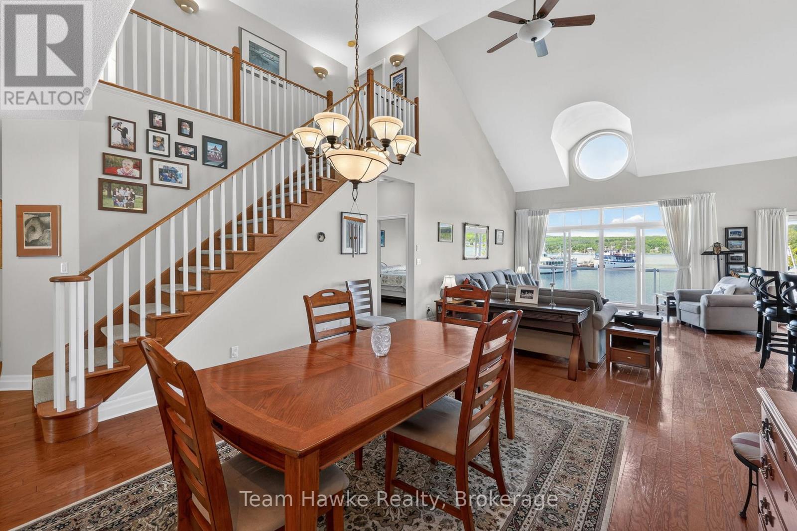 #8 2 BECK BOULEVARD - Image 21