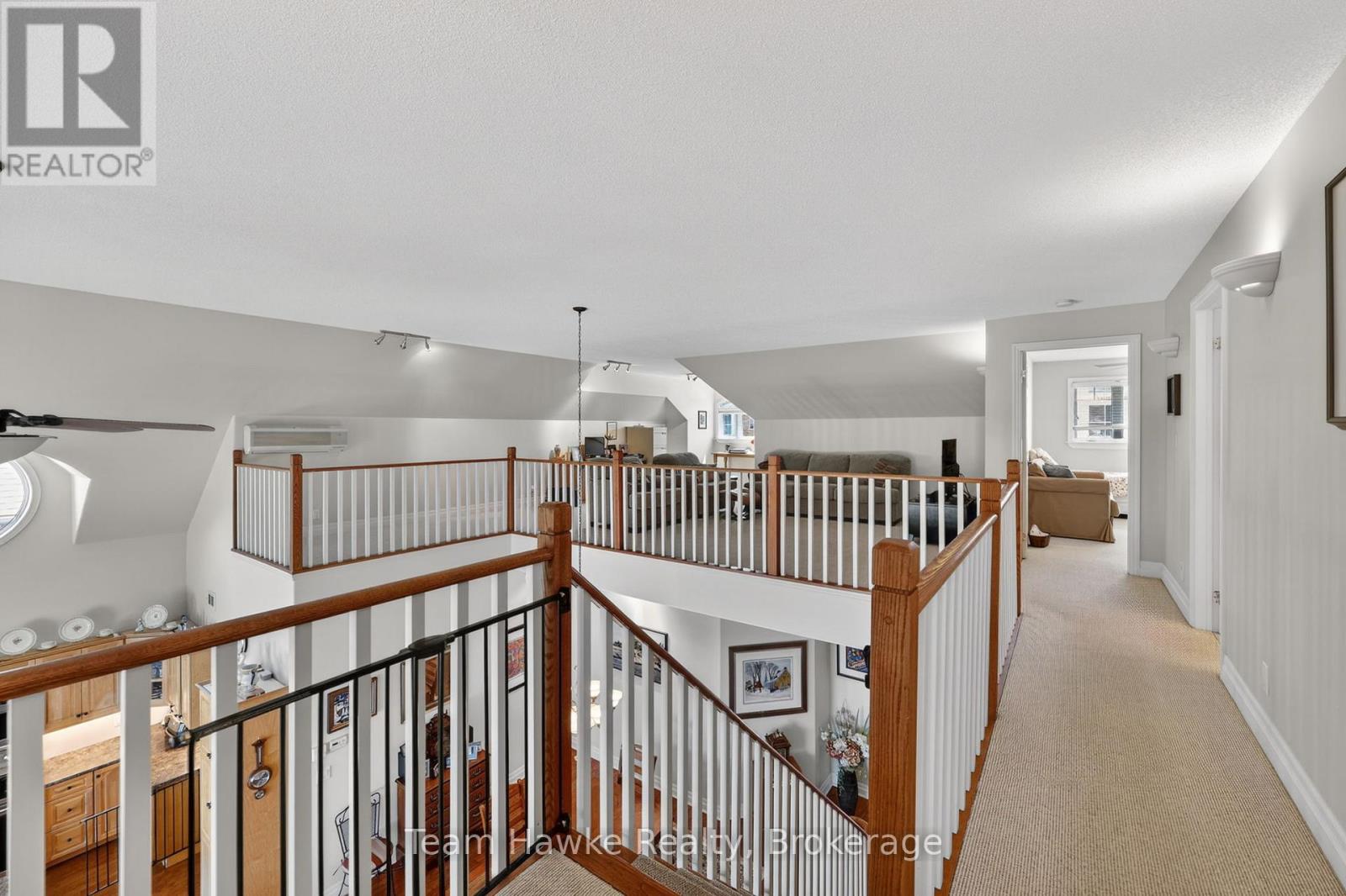 #8 2 BECK BOULEVARD - Image 25
