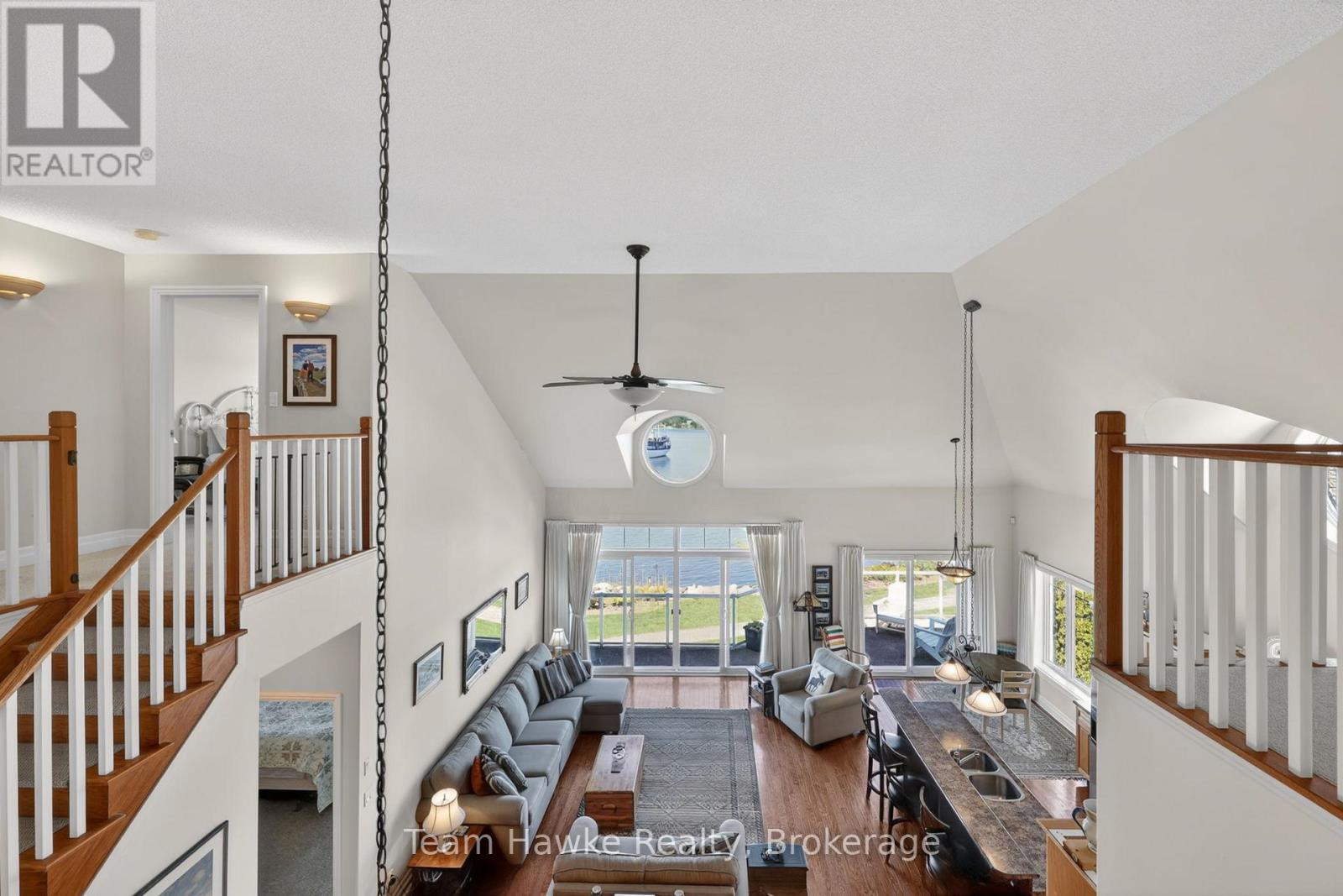 #8 2 BECK BOULEVARD - Image 28