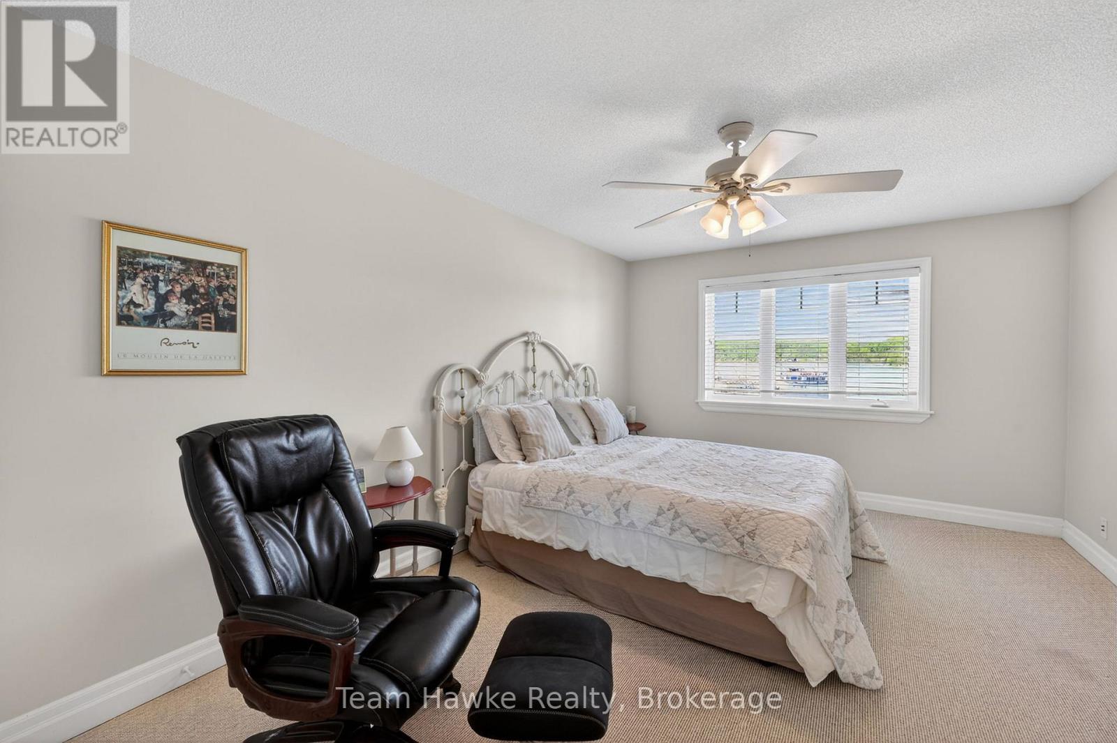 #8 2 BECK BOULEVARD - Image 31