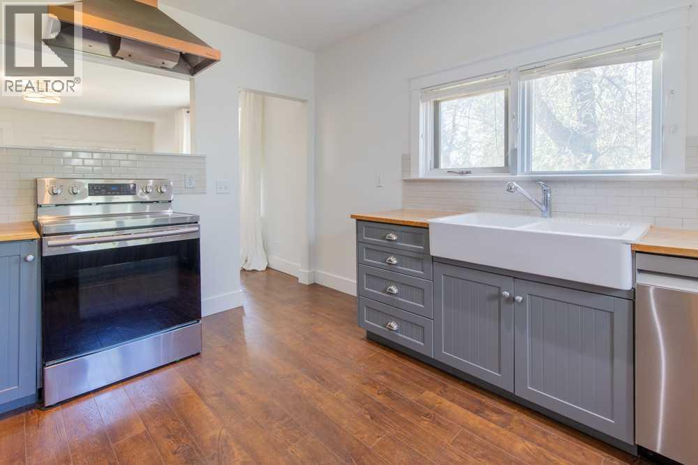 8 N 2 Street W — photo 15