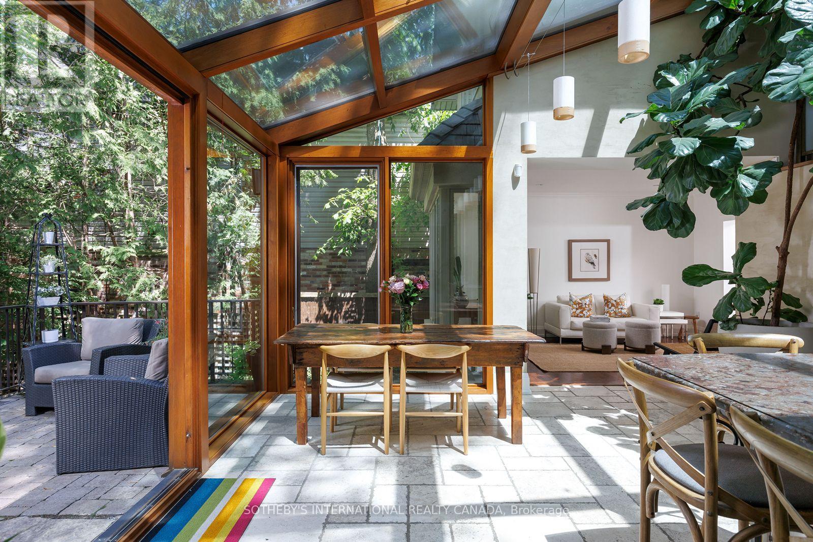 36 DONWOODS DRIVE - 13