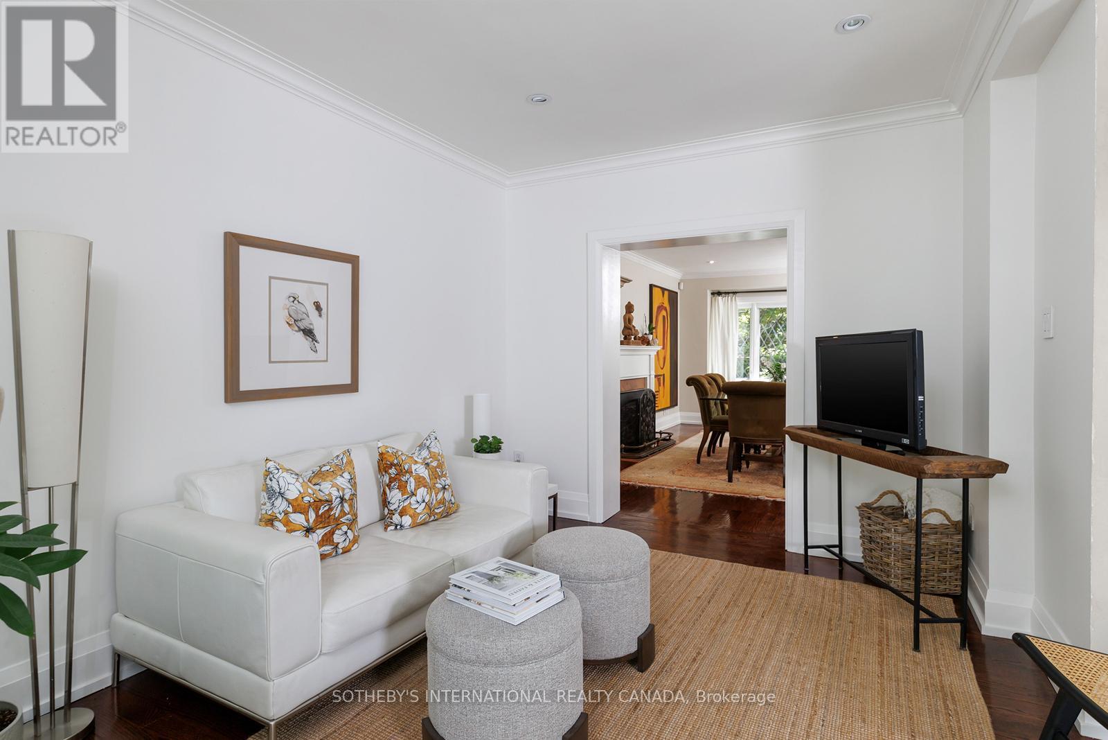 36 DONWOODS DRIVE - 16