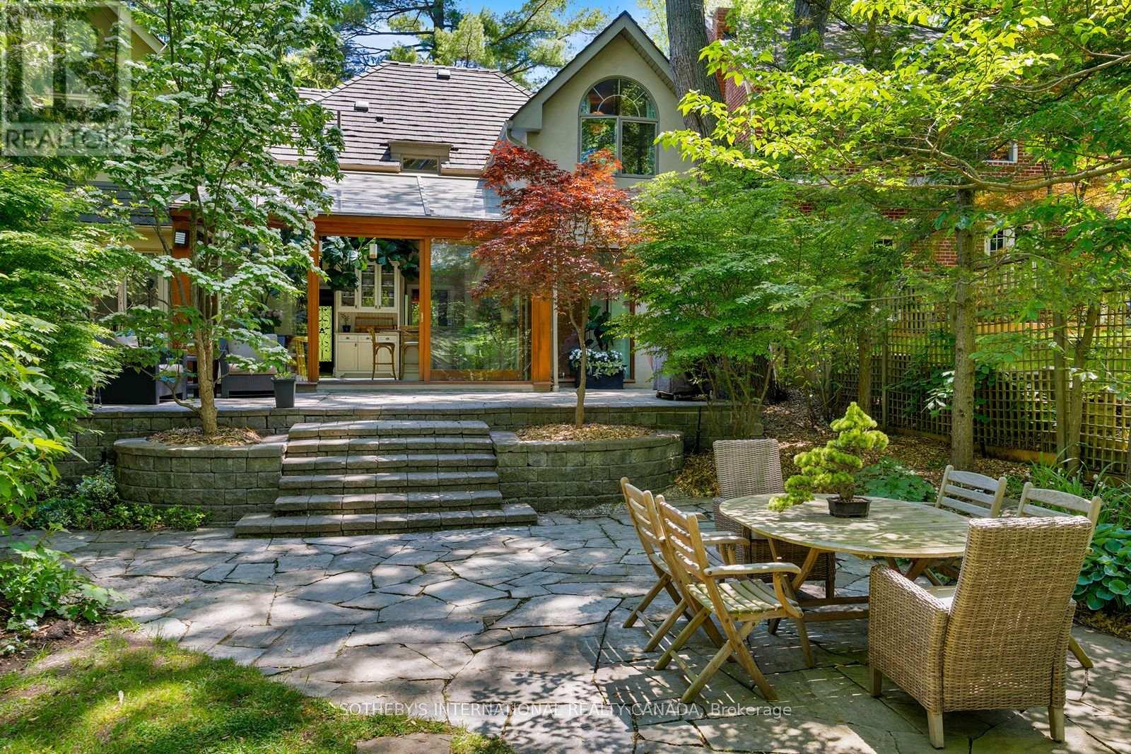 36 DONWOODS DRIVE - 39