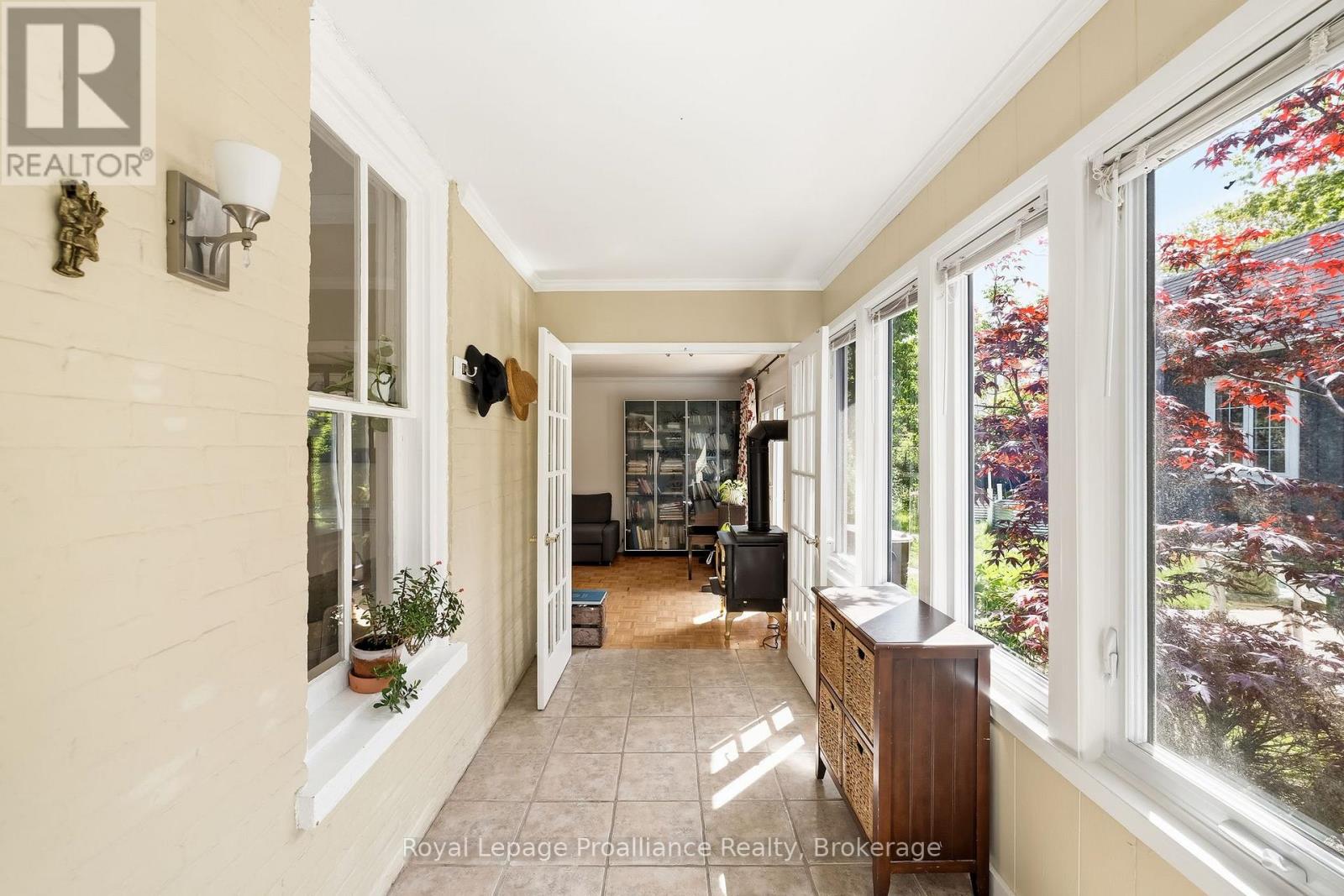 65 PRINCE EDWARD STREET - 25