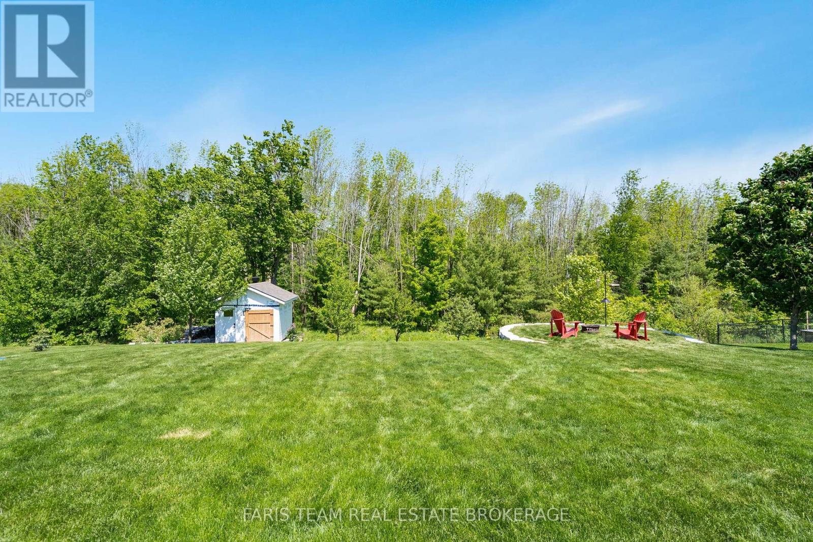 53 BOYD CRESCENT - 38