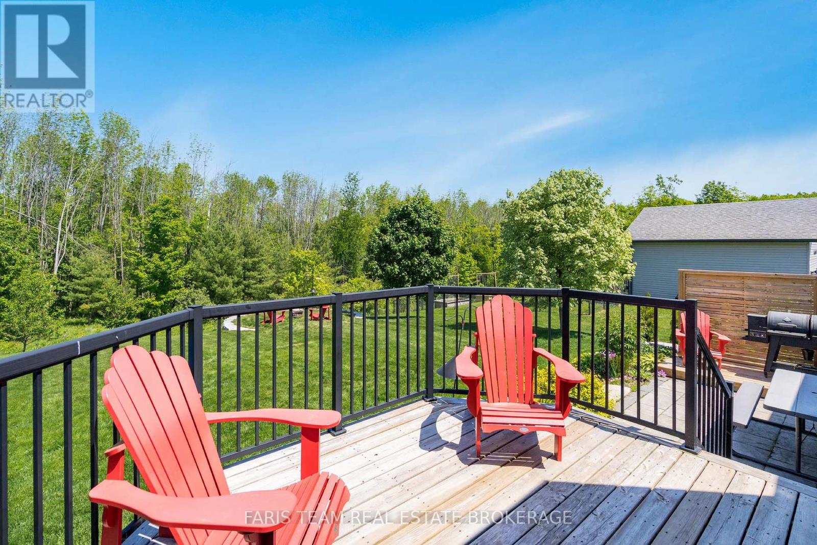 53 BOYD CRESCENT - 32