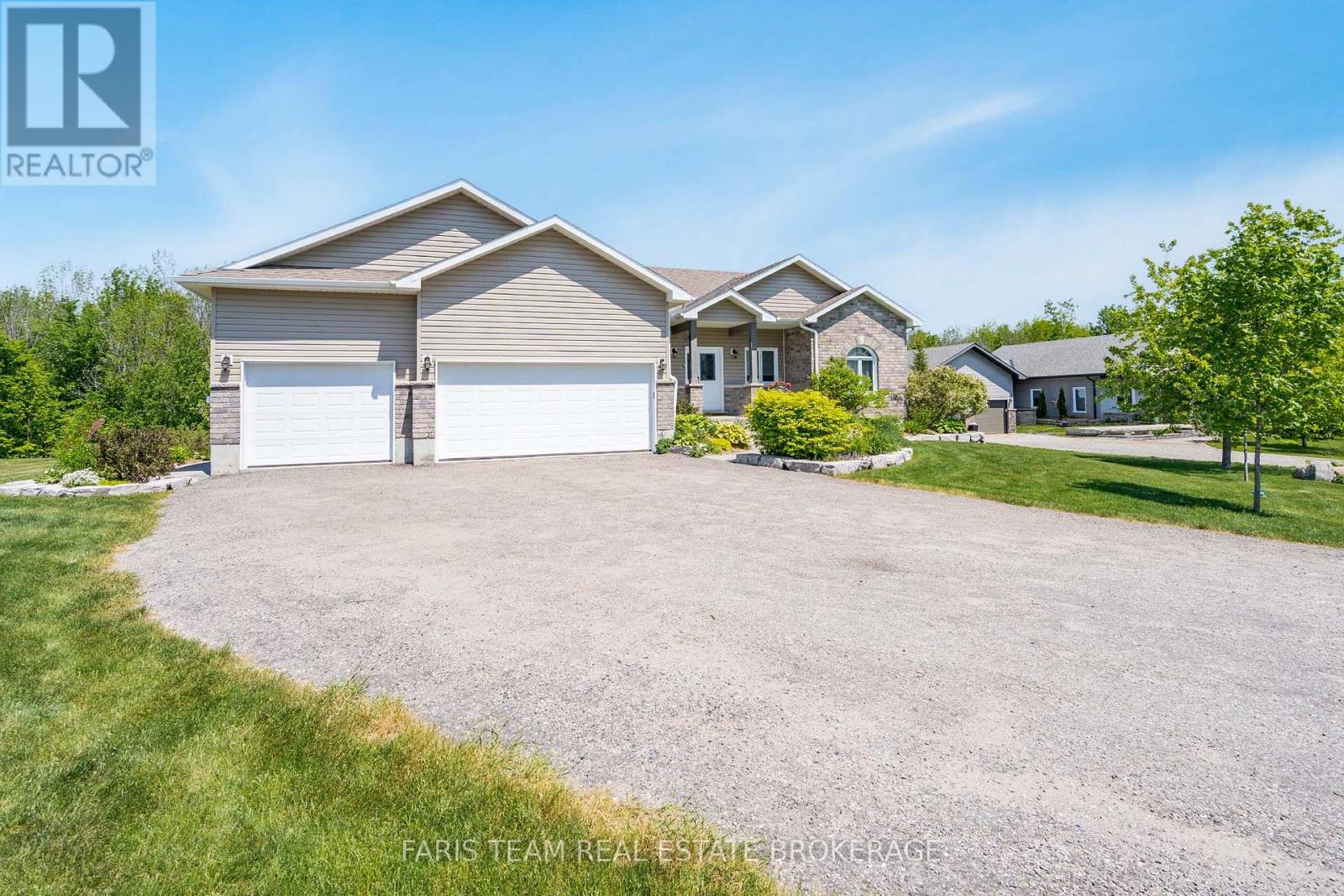 53 BOYD CRESCENT - Image 2