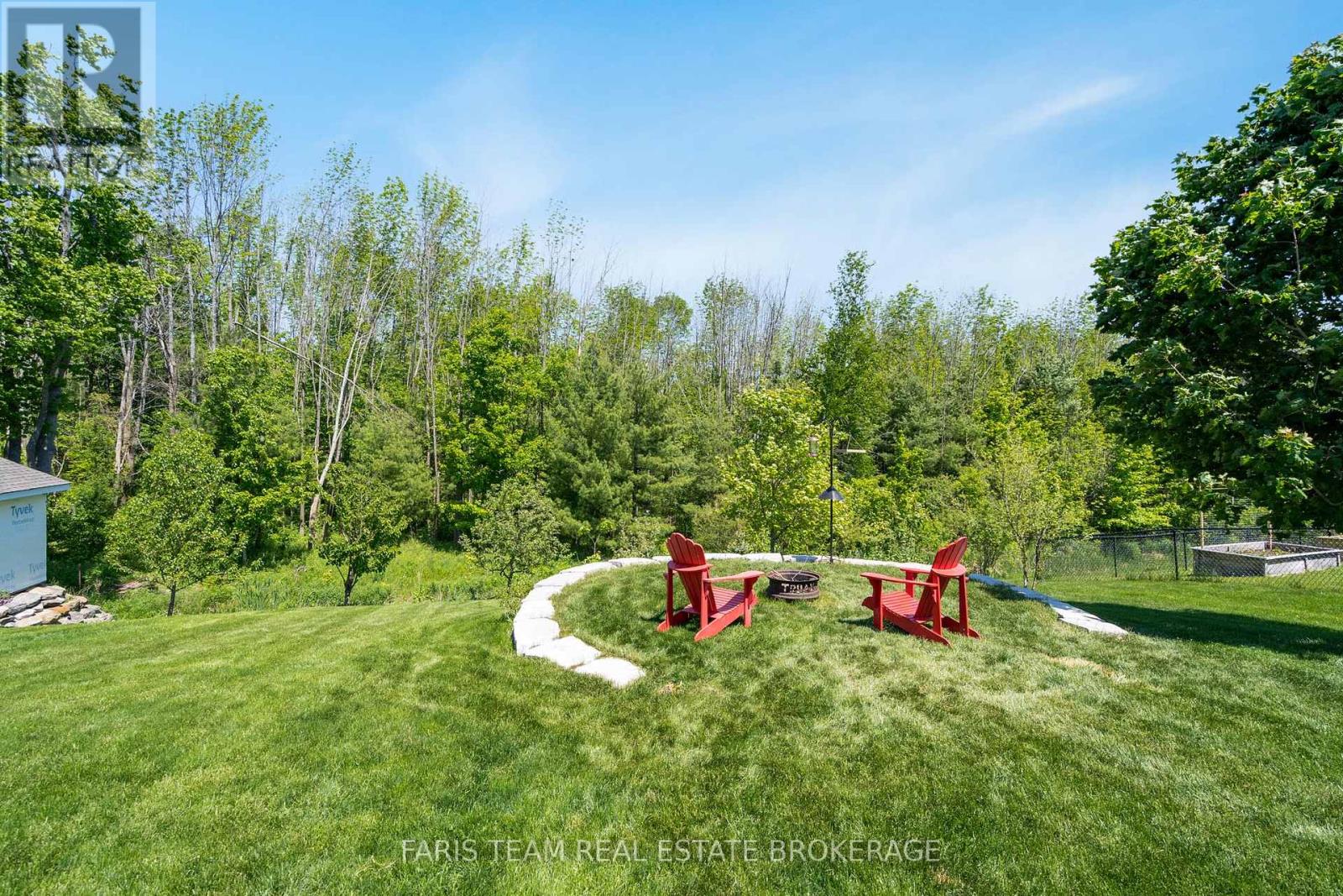 53 BOYD CRESCENT - 39