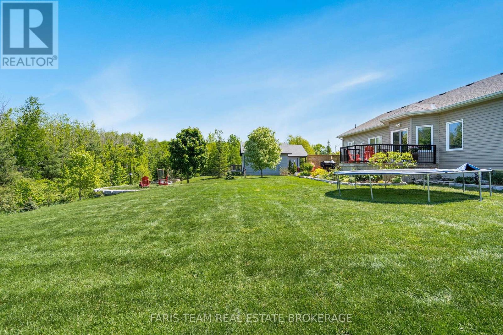 53 BOYD CRESCENT - 42