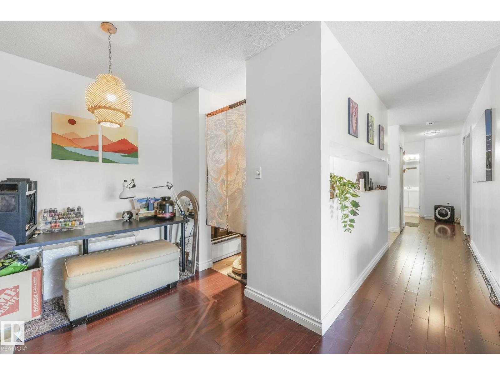 #309 10636 120 ST NW - 11