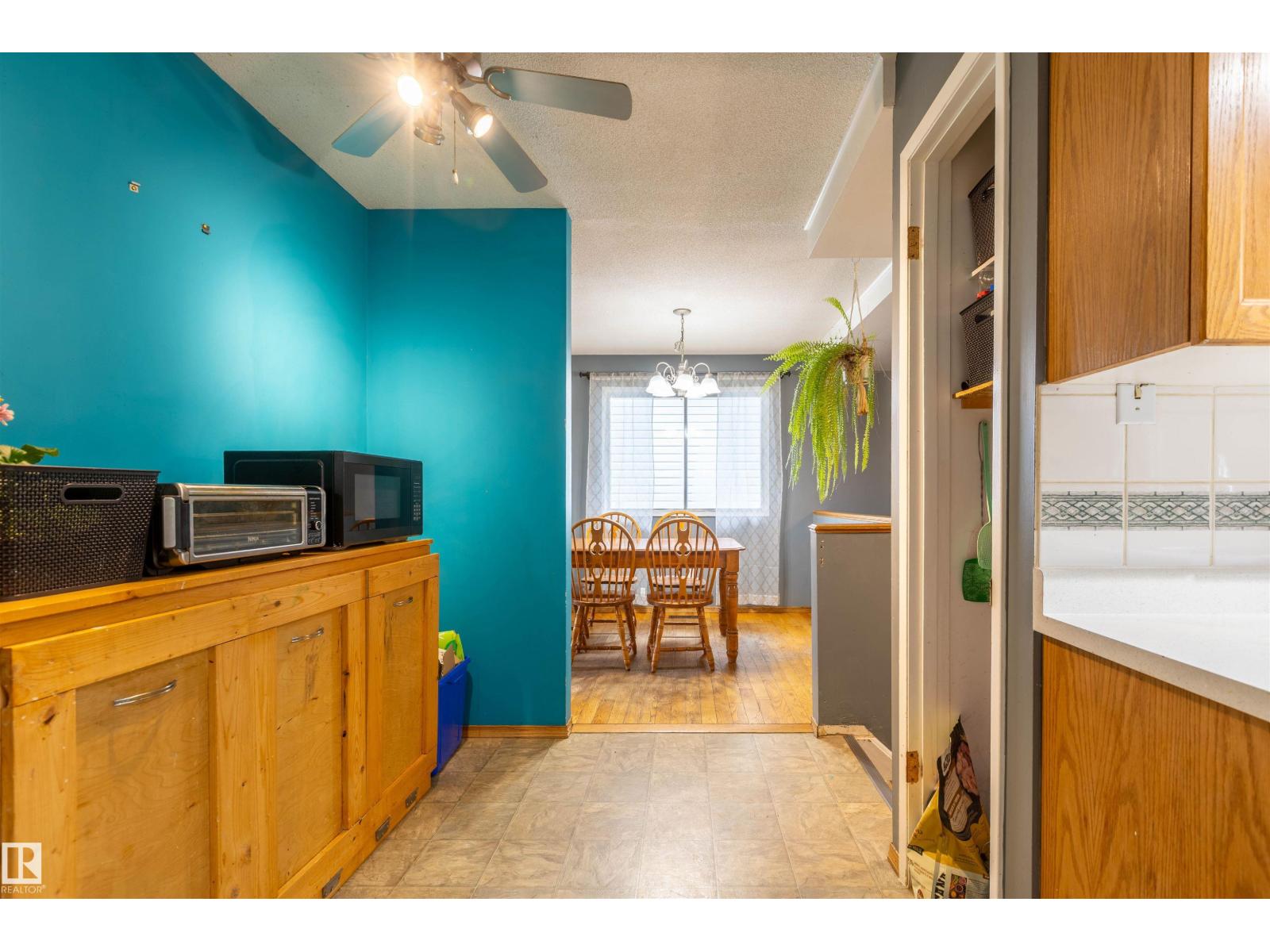 9908 99 ST — photo 12