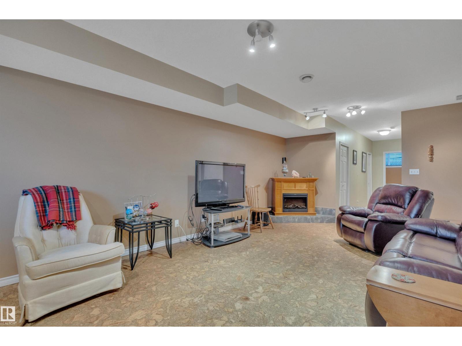 21306 87A AV NW - 20